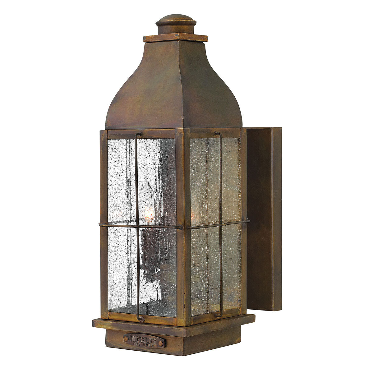 Hinkley Outdoor Wall Light from the Bingham range. Bingham 3 Light Medium Wall Lantern  Product Code = HK-BINGHAM-M