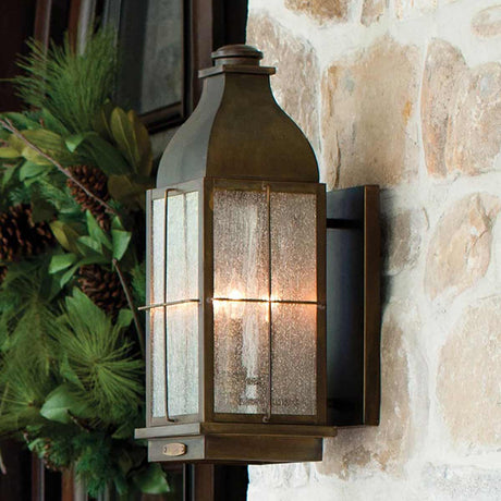 Hinkley Outdoor Wall Light from the Bingham range. Bingham 3 Light Medium Wall Lantern  Product Code = HK-BINGHAM-M