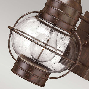 Hinkley Outdoor Wall Light from the Cape Cod range. Cape Cod 1 Light Small Wall Lantern Product Code = HK-CAPECOD2-S