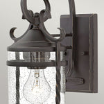 Hinkley Outdoor Wall Light from the Casa range. Casa 1 Light Wall Lantern – SKU HK-CASA-S