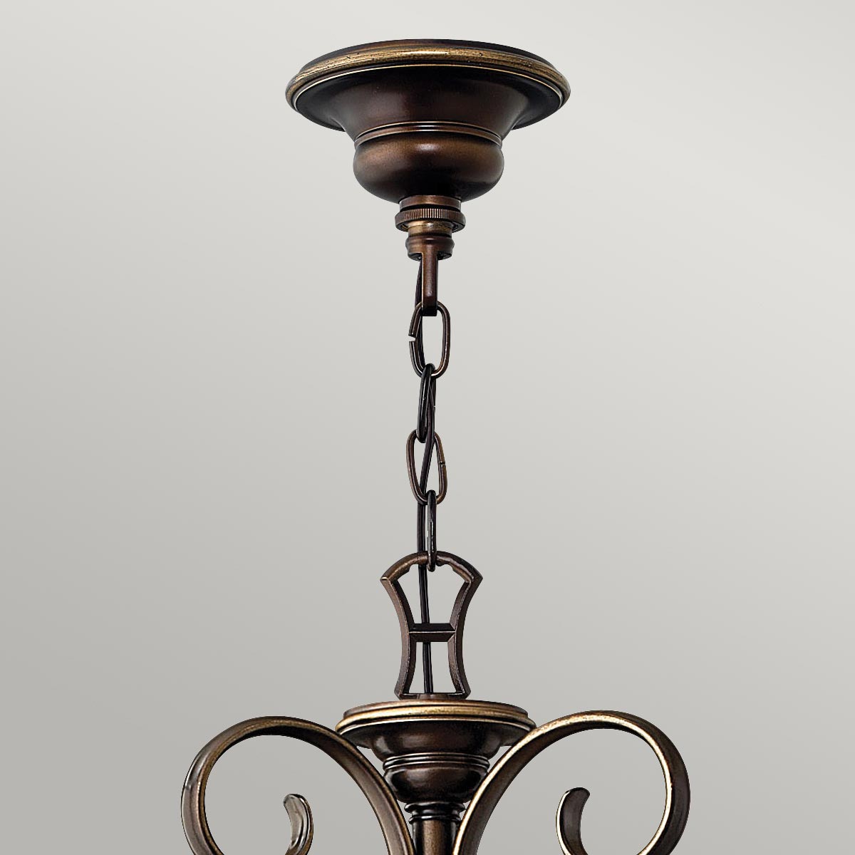 Hinkley Chandelier from the Cello range. Cello 15 Light Chandelier  Product Code = HK-CELLO15