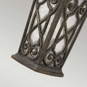 Hinkley Outdoor Hanging from the Enzo range. Enzo 1 Light Small Chain Lantern Product Code = HK-ENZO8-S