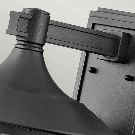 Hinkley Outdoor Wall Light from the Freeport range. Freeport 1lt Large Wall Lantern  Product Code = HK-FREEPORT2-L-TBK