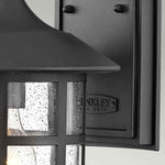 Hinkley Outdoor Wall Light from the Freeport range. Freeport 1-light Medium Wall Lantern – SKU HK-FREEPORT2-M-TBK