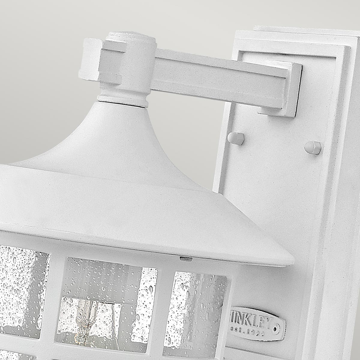 Hinkley Outdoor Wall Light from the Freeport range. Freeport 1lt Medium Wall Lantern  Product Code = HK-FREEPORT2-M-TWH
