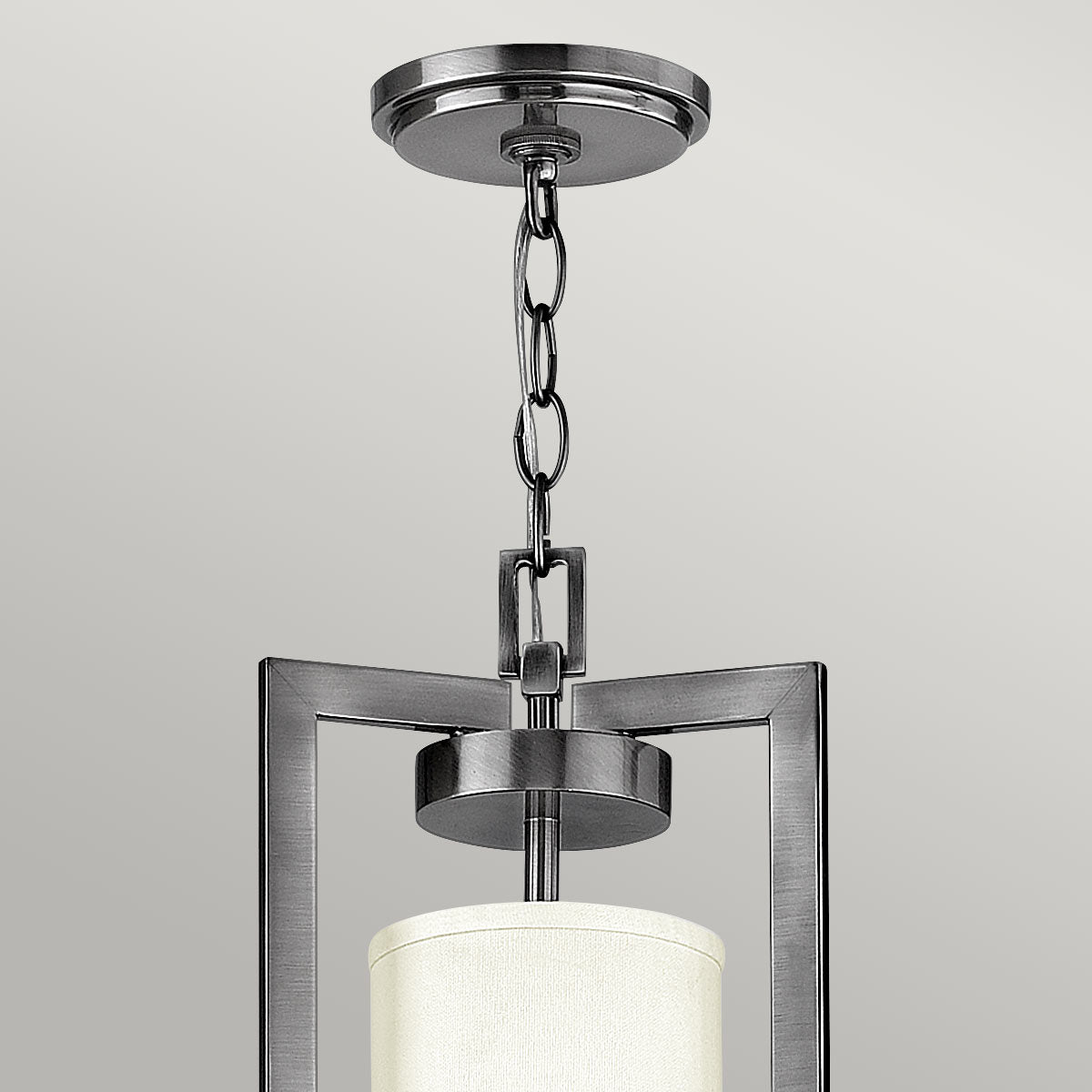 Hinkley Chandelier from the Hampton range. Hampton 4 Light Chandelier Product Code = HK-HAMPTON4