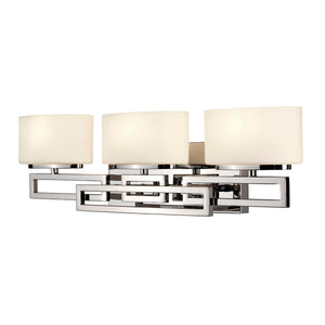 Hinkley Wall Light from the Lanza range. Lanza 3 Light Above Mirror Light Product Code = HK-LANZA3-BATH