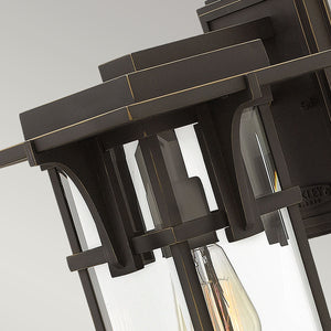 Hinkley Outdoor Wall Light from the Manhattan range. Manhattan 1 Light Medium Wall Lantern Product Code = HK-MANHATTAN2-M