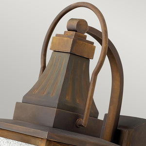 Hinkley Outdoor Wall Light from the Montauk range. Montauk 2 Light Small Wall Lantern Product Code = HK-MONTAUK-M