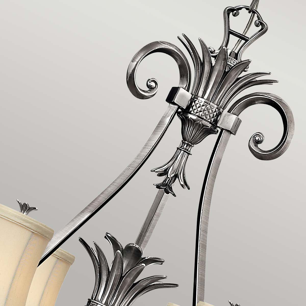 Hinkley Chandelier from the Plantation range. Plantation 7 Light Chandelier Product Code = HK-PLANT7-PL