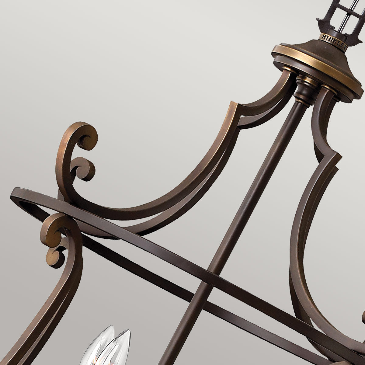 Hinkley Chandelier from the Plymouth range. Plymouth 8 Light Pendant Product Code = HK-PLYMOUTH8-P