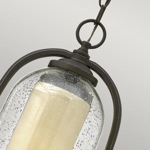 Hinkley Outdoor Hanging from the Quincy range. Quincy 1 Light Medium Chain Lantern Product Code = HK-QUINCY8-M