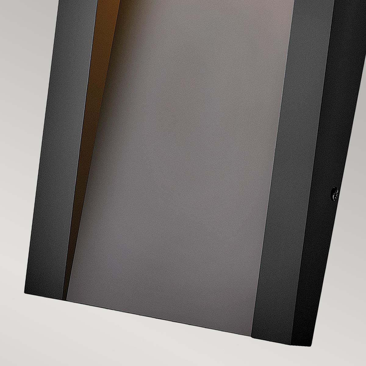 Hinkley Outdoor Wall Light from the Taper range. Taper LED Wall Lantern Product Code = HK-TAPER-M-TBK