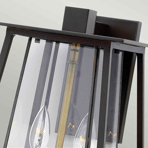 Hinkley Outdoor Wall Light from the Walker range. Walker 2 Light Large Wall Lantern Product Code = HK-WALKER2-L