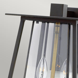 Hinkley Outdoor Wall Light from the Walker range. Walker 2 Light Large Wall Lantern Product Code = HK-WALKER2-L
