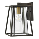 Hinkley Outdoor Wall Light from the Walker range. Walker 1 Light Medium Wall Lantern Product Code = HK-WALKER2-M