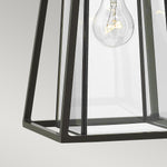 Hinkley Outdoor Wall Light from the Walker range. Walker 1 Light Medium Wall Lantern Product Code = HK-WALKER2-M