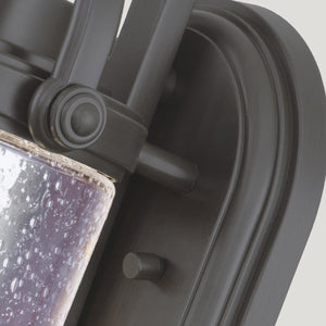 Hinkley Outdoor Wall Light from the Willoughby range. Willoughby 2 Light Wall Lantern Product Code = HK-WILLOUGHBY-M-OZ