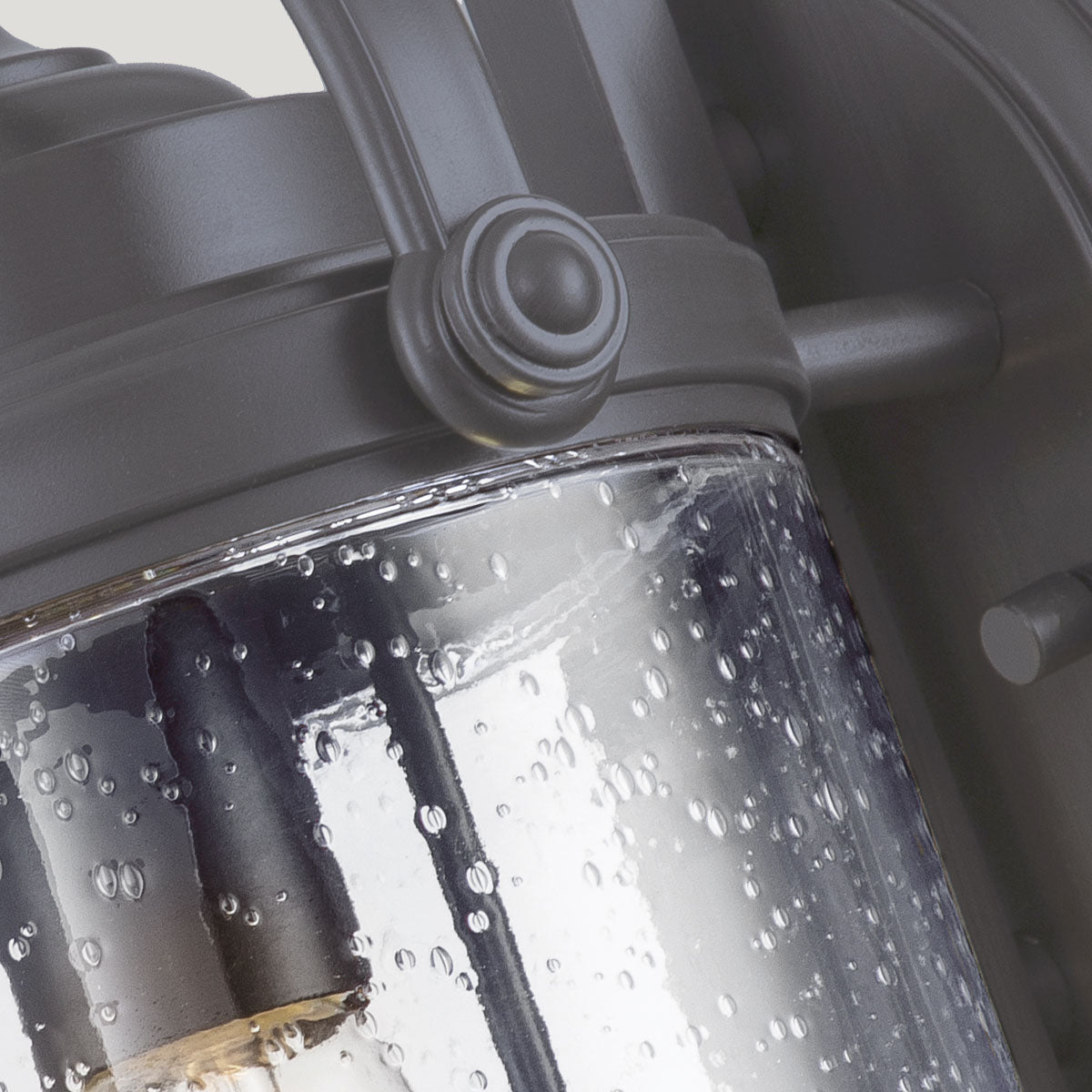 Hinkley Outdoor Wall Light from the Willoughby range. Willoughby 1 Light Wall Lantern Product Code = HK-WILLOUGHBY-S-OZ