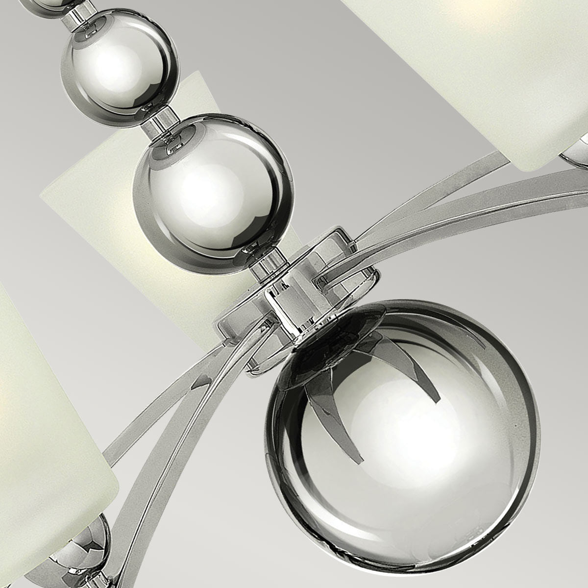Hinkley Chandelier from the Zelda range. Zelda 5 Light Chandelier Product Code = HK-ZELDA5-PN