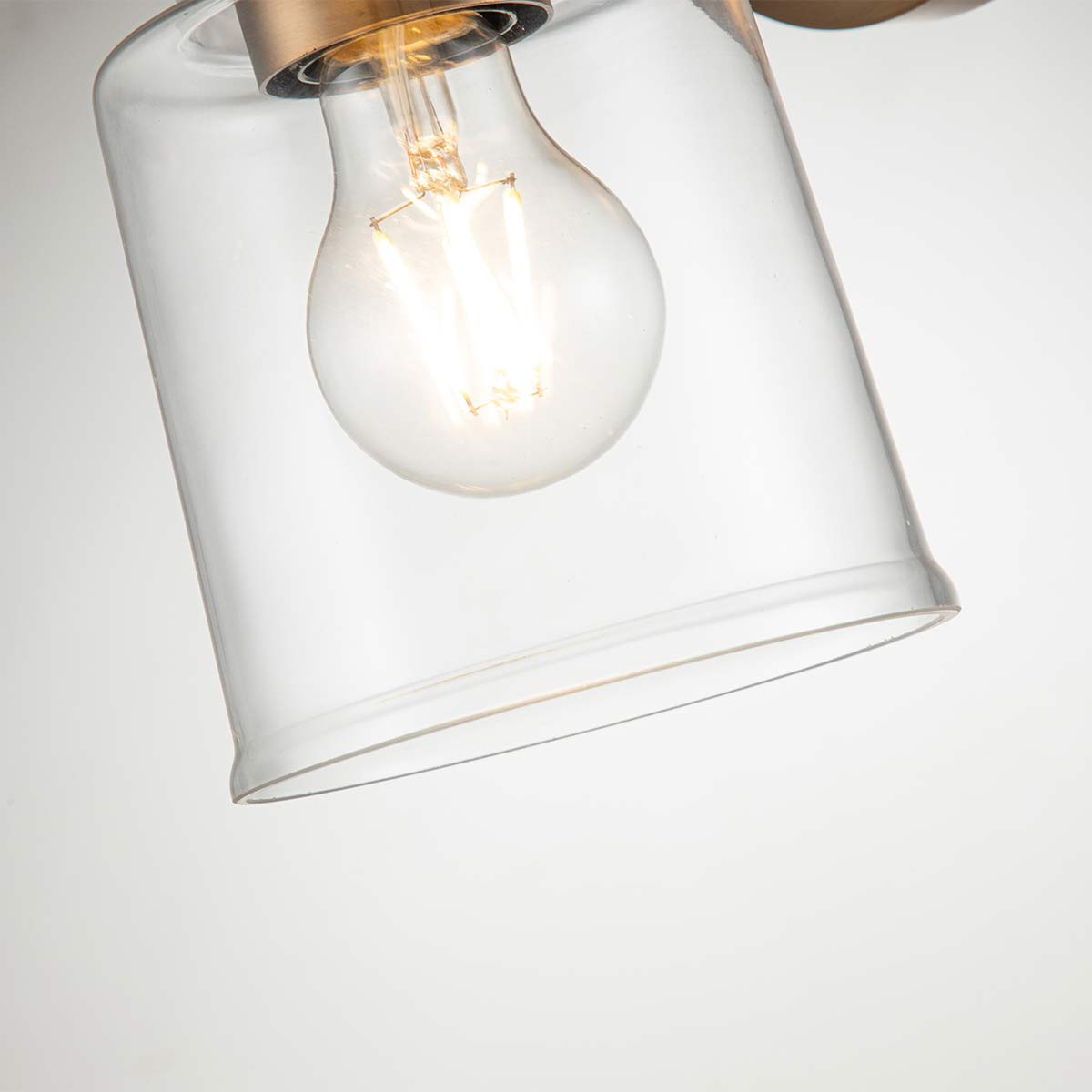 Kichler Wall Light from the Aivian range. Aivian 1 Light Wall Light Product Code = KL-AIVIAN1-WBR