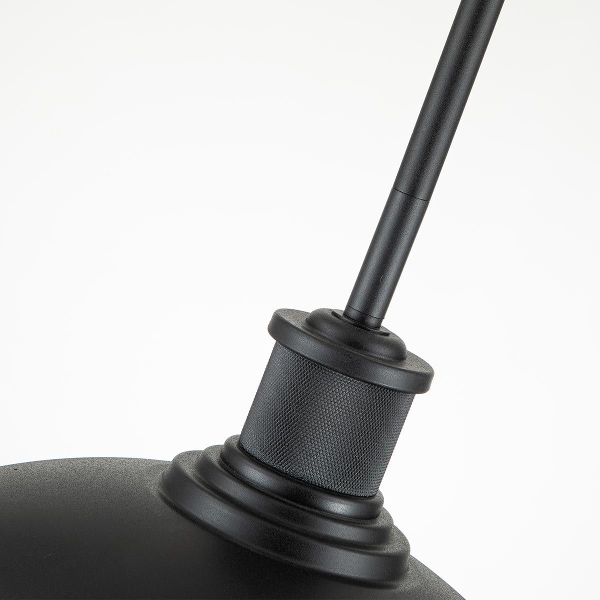 Kichler Outdoor Hanging from the Allenbury range. Allenbury 1 Light Outdoor Pendant – SKU KL-ALLENBURY-P-M-BKT