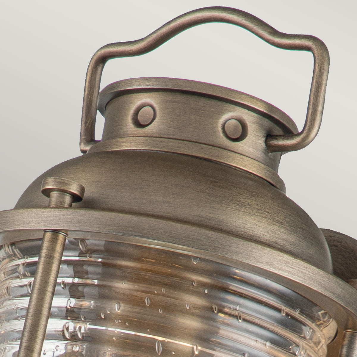 Kichler Outdoor Wall Light from the Ashland Bay range. Ashland Bay 1 Light Small Wall Lantern Product Code = KL-ASHLANDBAY2-S-BU