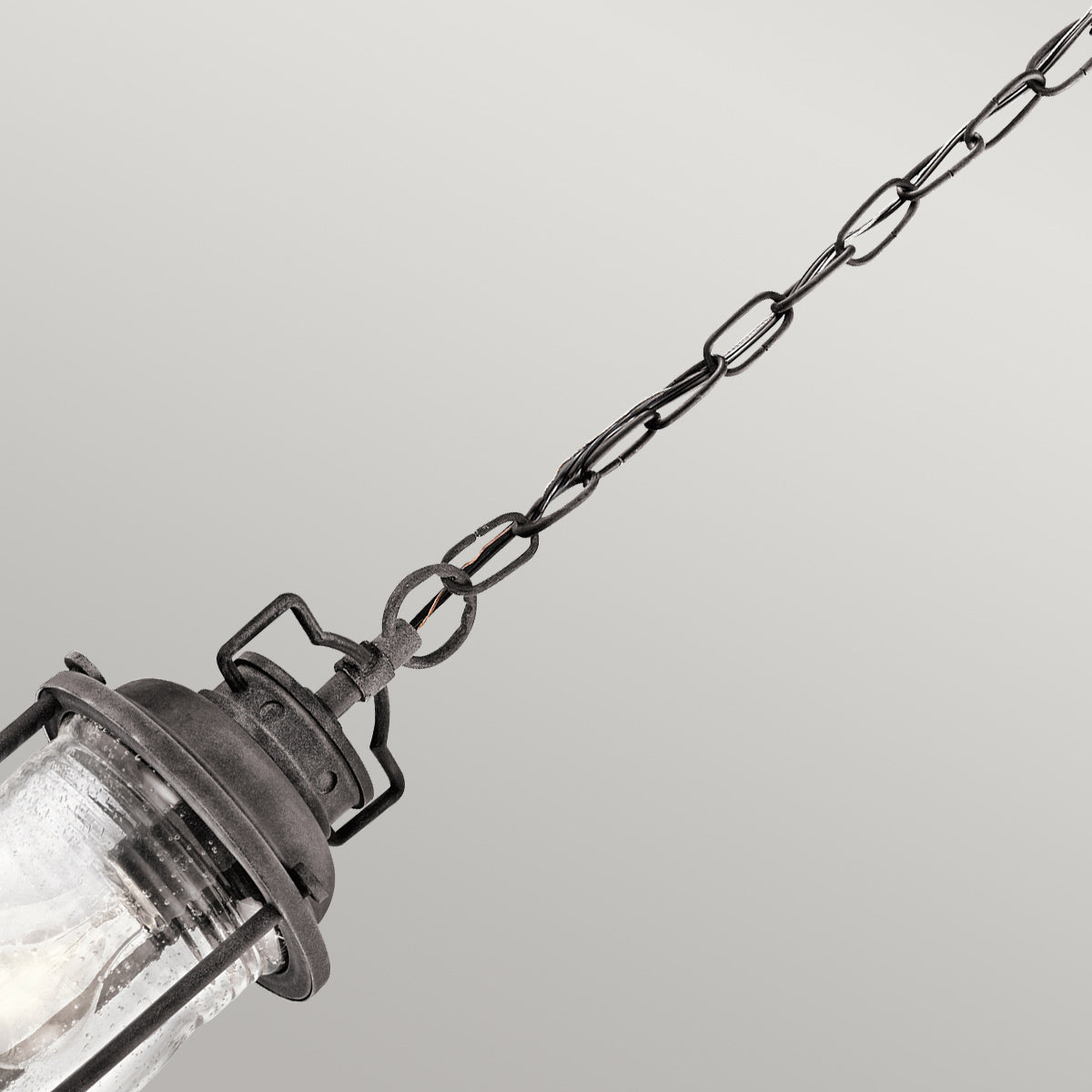 Kichler Outdoor Hanging from the Ashland Bay range. Ashland Bay 1 Light Small Chain Lantern Product Code = KL-ASHLANDBAY8-S
