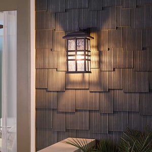 Kichler Outdoor Wall Light from the Beacon Square range. Beacon Square 1 Light Medium Wall Lantern Product Code = KL-BEACON-SQUARE-M-OZ