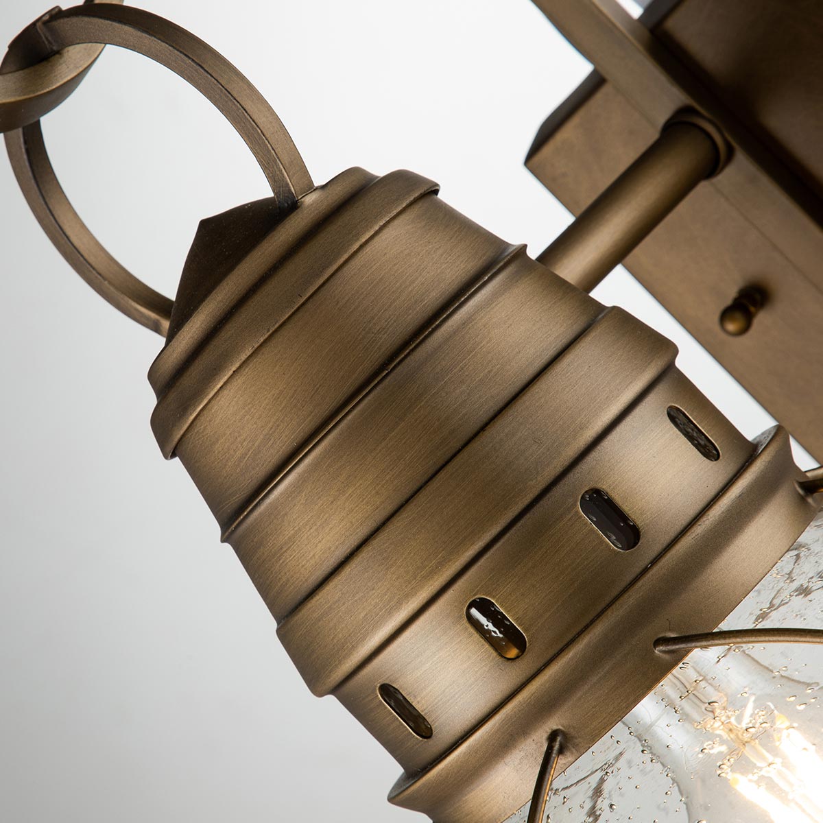 Kichler Outdoor Wall Light from the Bridge Point range. Bridgepoint 1 Light Medium Wall Lantern Product Code = KL-BRIDGEPOINT-M-NBR