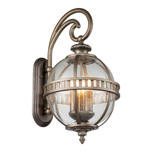 Kichler Outdoor Wall Light from the Halleron range. Halleron 3 Light Wall Lantern Product Code = KL-HALLERON-2M-BU