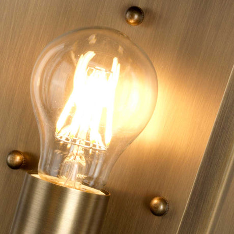 Elstead Lighting Outdoor Wall Light from the Mansion House range. Mansion House 1 Light Wall Lantern Product Code = MANSION-HOUSE-BR