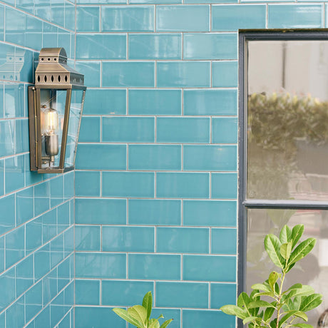 Elstead Lighting Outdoor Wall Light from the Mansion House range. Mansion House 1 Light Wall Lantern Product Code = MANSION-HOUSE-BR