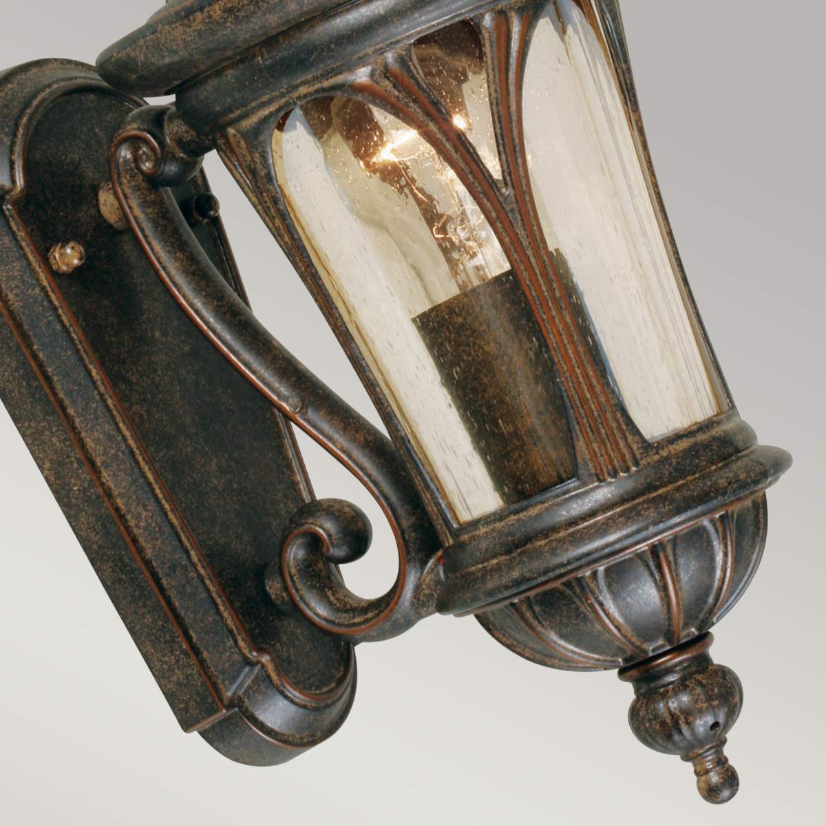 Elstead Lighting Outdoor Wall Light from the New England range. New England 1 Light Wall Lantern Small Product Code = NE1-S