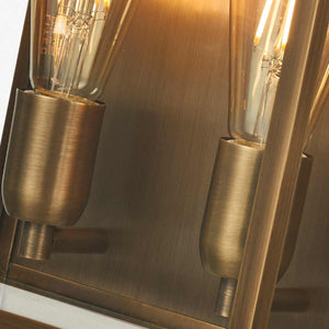 Elstead Lighting Outdoor Wall Light from the Old Bailey range. Old Bailey 2 Light Large Wall Lantern Product Code = OLD-BAILEY-L-BR