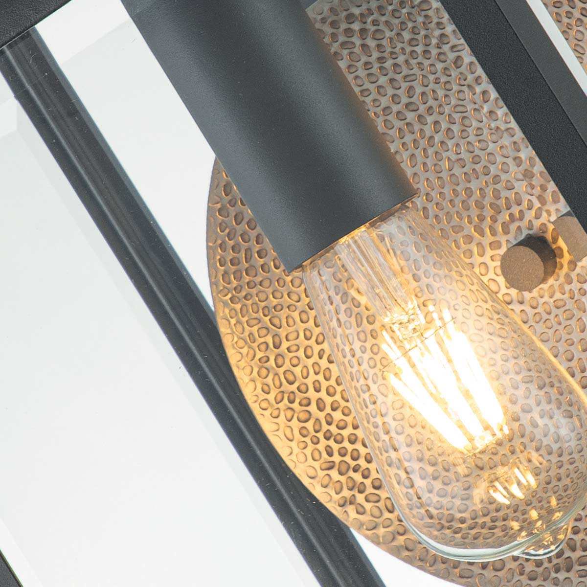 Quoizel Outdoor Wall Light from the Byron range. Byron 1 Light Large Wall Lantern Product Code = QZ-BYRON-L-GR