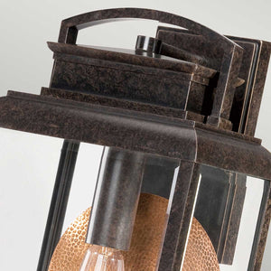 Quoizel Outdoor Wall Light from the Byron range. Byron 1 Light Large Wall Lantern Product Code = QZ-BYRON-L