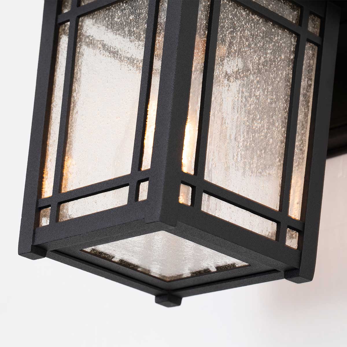 Quoizel Outdoor Wall Light from the Cedar Point range. Cedar Point 1 Light Wall Lantern - Small Product Code = QZ-CEDAR-POINT-S-BK