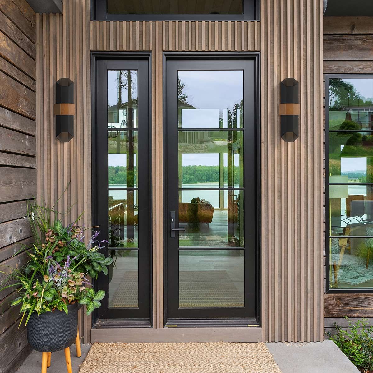 Quoizel Outdoor Wall Light from the Chasm range. Chasm LED Wall Lantern - Large – SKU QZ-CHASM-L-BKW