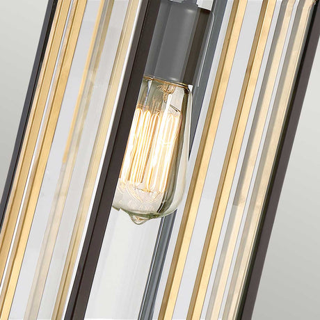 Quoizel Outdoor Hanging from the Goldenrod range. Goldenrod 1 Light Medium Chain Lantern Product Code = QZ-GOLDENROD8-M