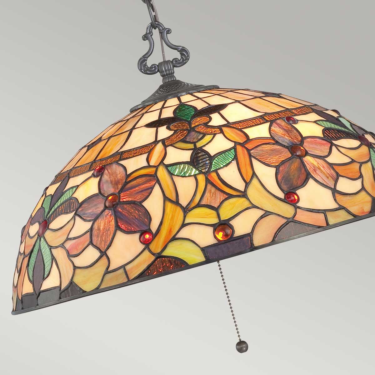 Quoizel Wall Light from the Kami range. Kami 3 Light Pendant With 3 Lights Product Code = QZ-KAMI-P