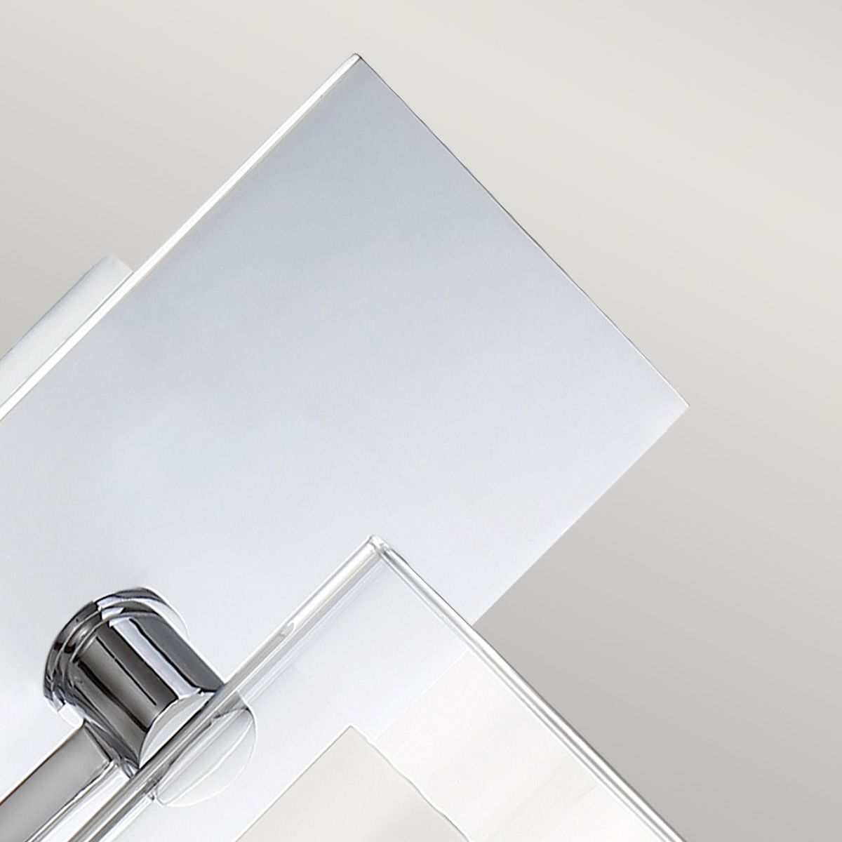 Quoizel Wall Light from the Kolt range. Kolt 1 Light Wall Light – SKU QZ-KOLT1-PC-BATH