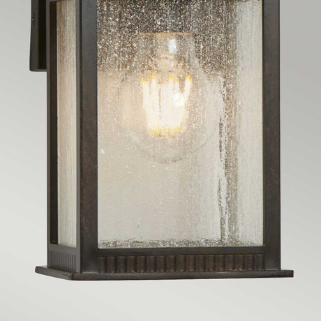 Quoizel Outdoor Wall Light from the Livingston range. Livingston 1 Light Small Wall Lantern Product Code = QZ-LIVINGSTON2-S