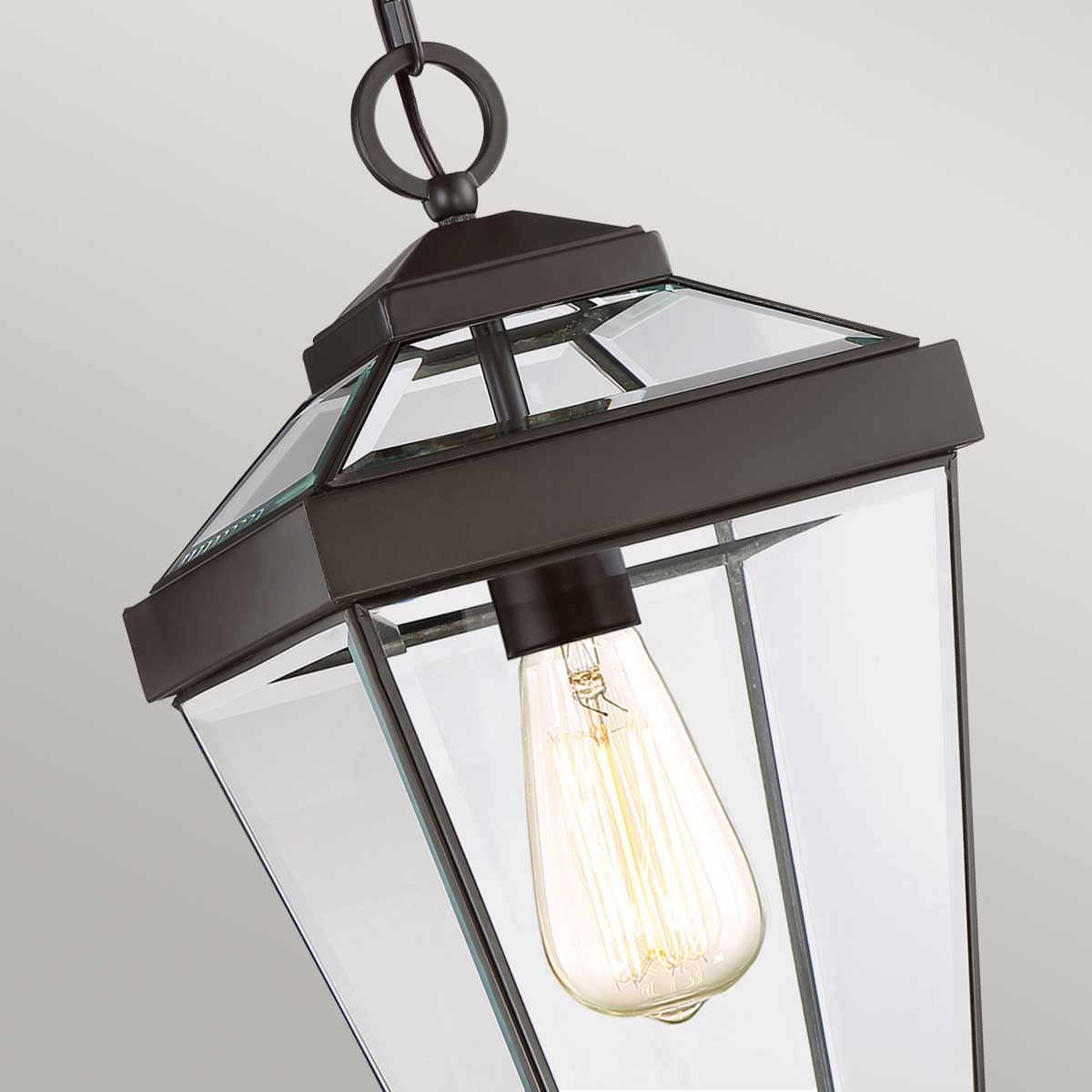 Quoizel Outdoor Hanging from the Ravine range. Ravine Medium Chain Lantern Product Code = QZ-RAVINE8-M