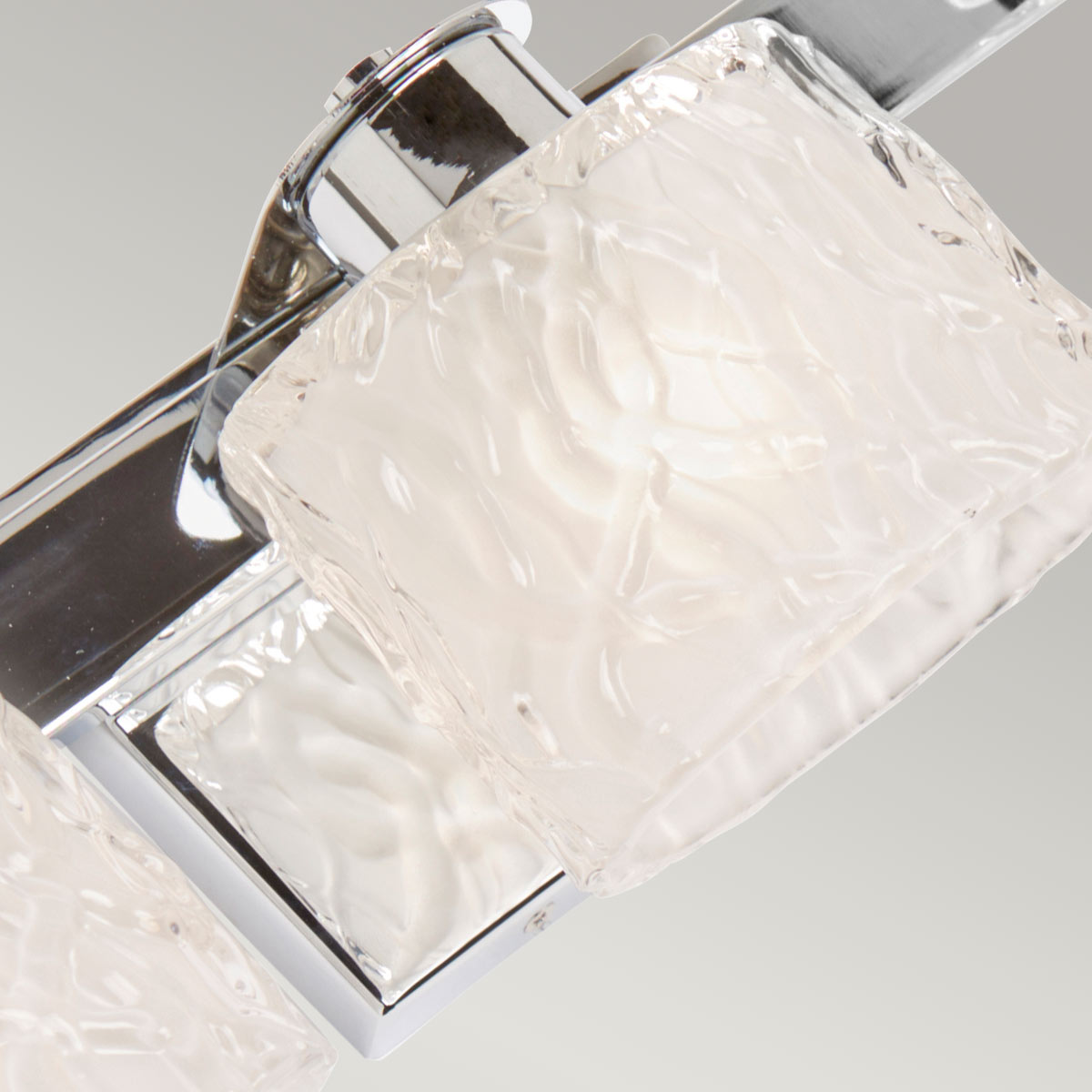 Quoizel Wall Light from the Seaview range. Seaview 3 Light Above Mirror Light Product Code = QZ-SEAVIEW3-BATH