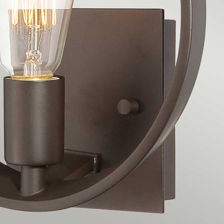 Quoizel Wall Light from the Theater Row range. Theater Row 1 Light Wall Light Product Code = QZ-THEATER-ROW1WT
