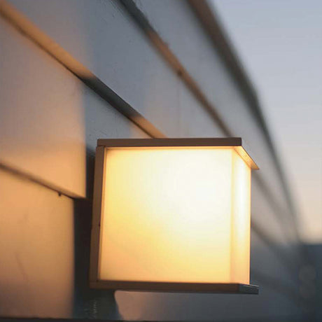 Elstead Lighting Outdoor Wall Light from the Torsten range. Torsten 1 Light Wall Fitting  Product Code = TORSTEN-SQ