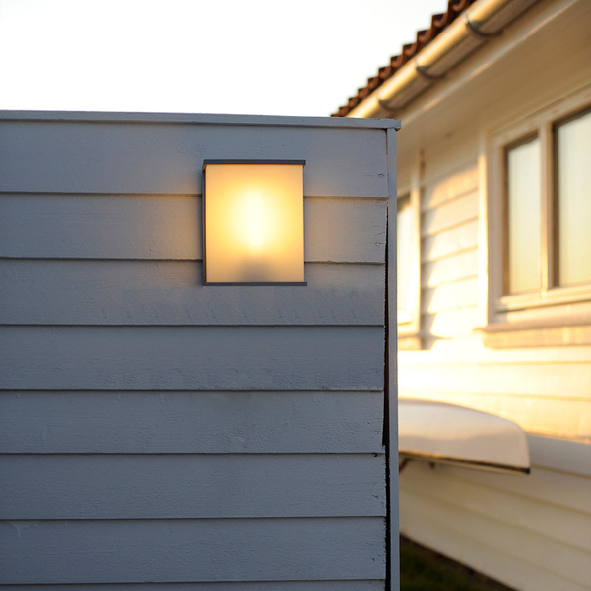 Elstead Lighting Outdoor Wall Light from the Torsten range. Torsten 1 Light Large Wall Light Product Code = TORSTEN-TALL